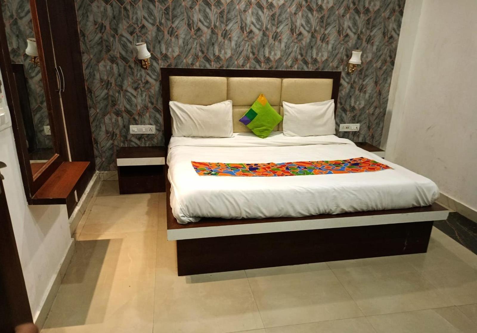 Townhouse 03 Hotel Agra  Exterior photo